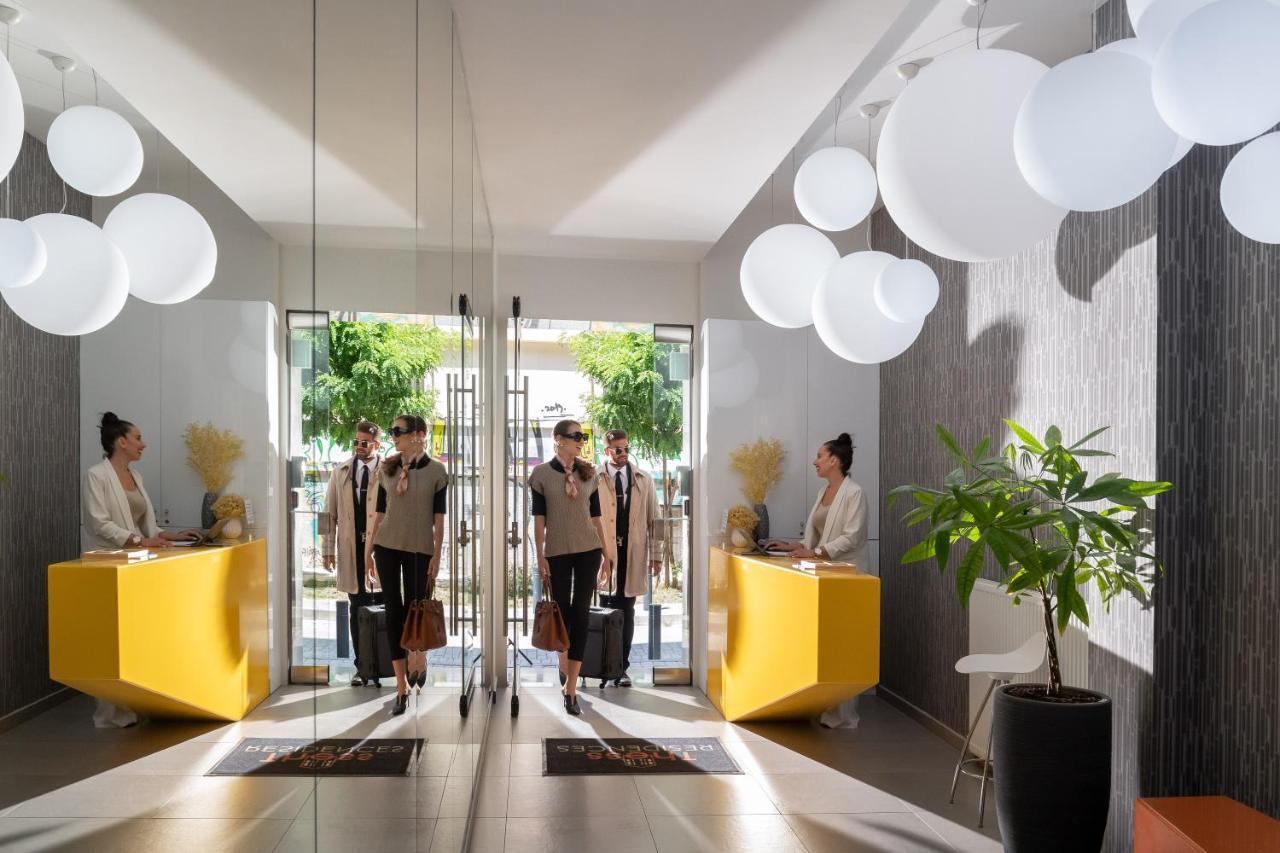 公寓 Thess Residences *